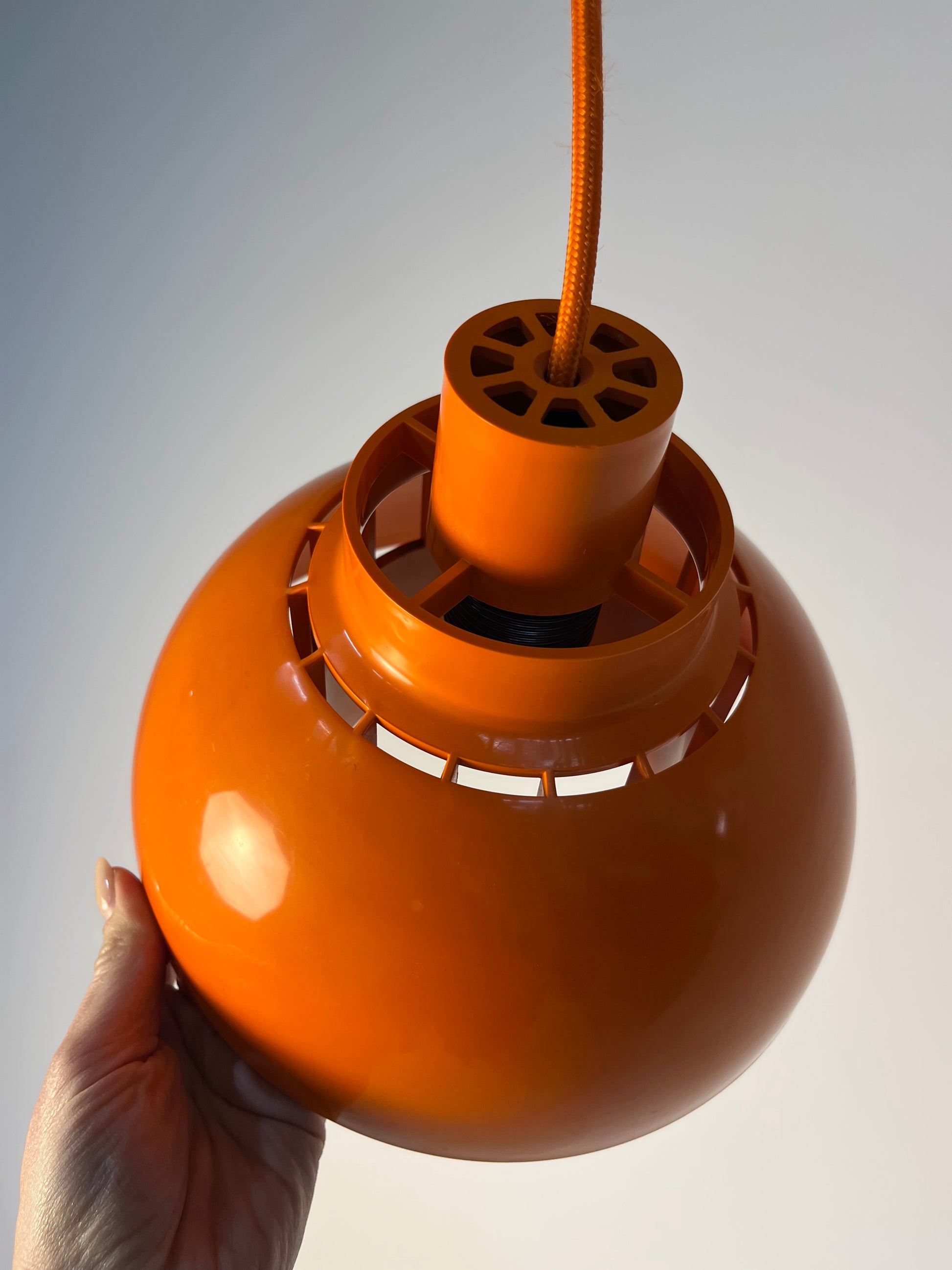 Hängelampen Minisol orange von K. Kewo für Nordisk Solar