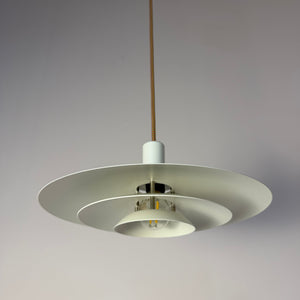 Lamellenlampe weiß aus Dänemark