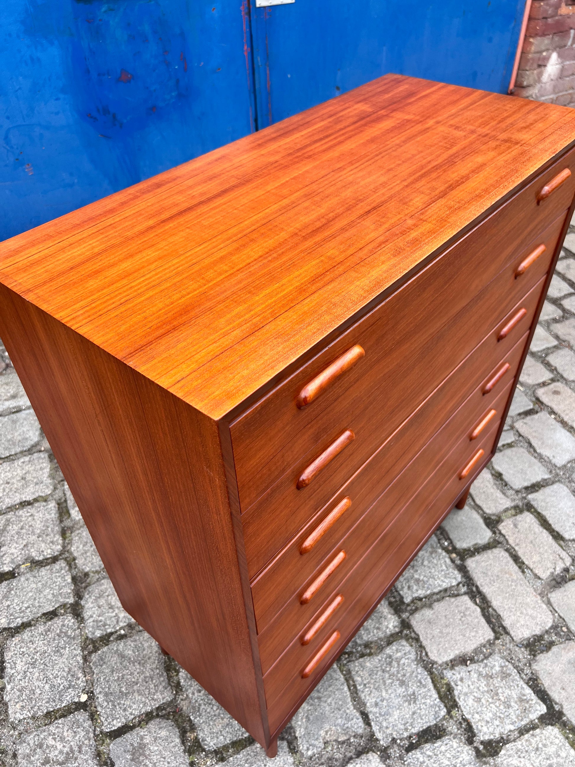 Breite Kommode Teak zugeschrieben Borge Mogensen