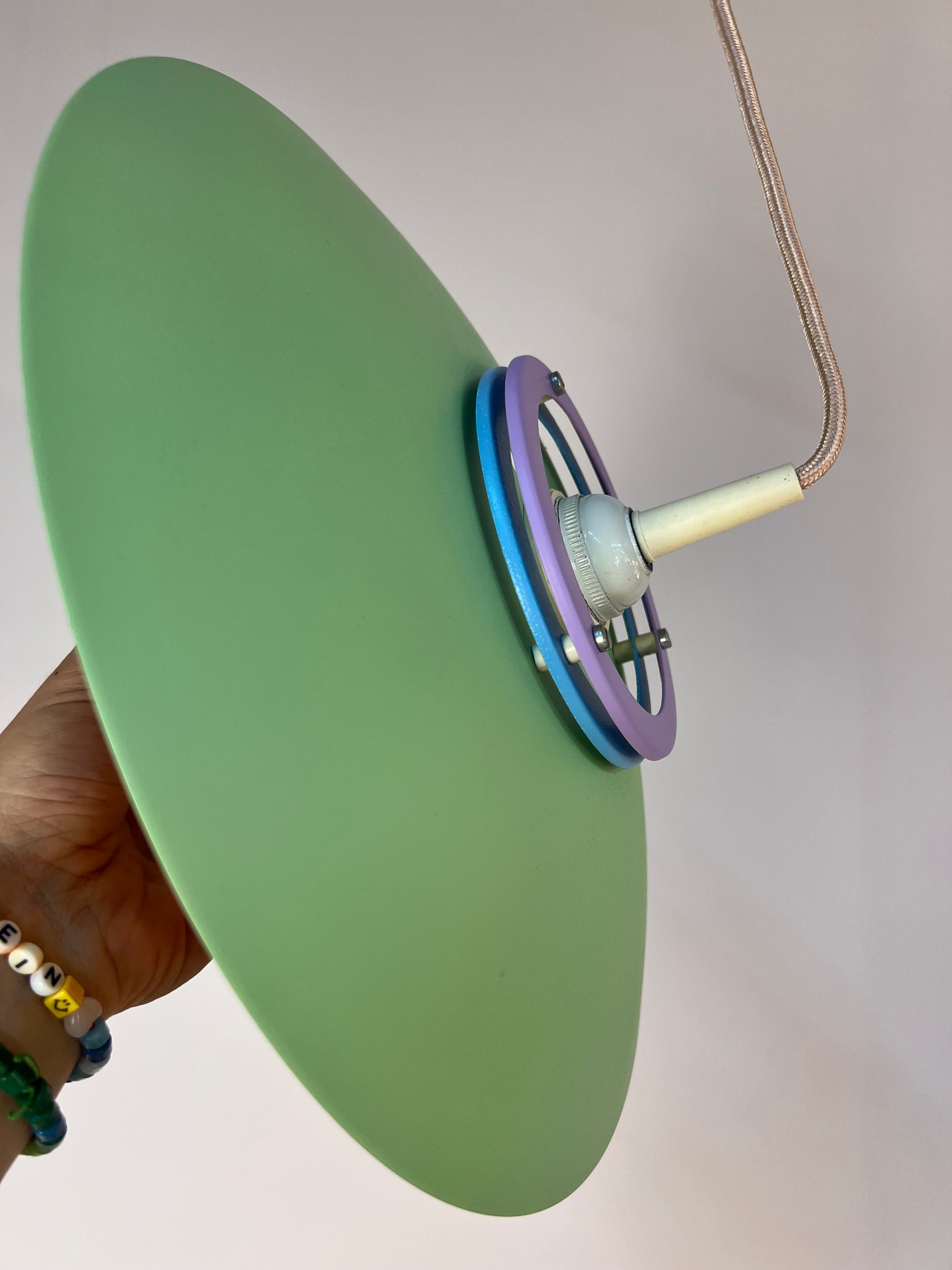 Lamellenlampe neu lackiert, Dänemark