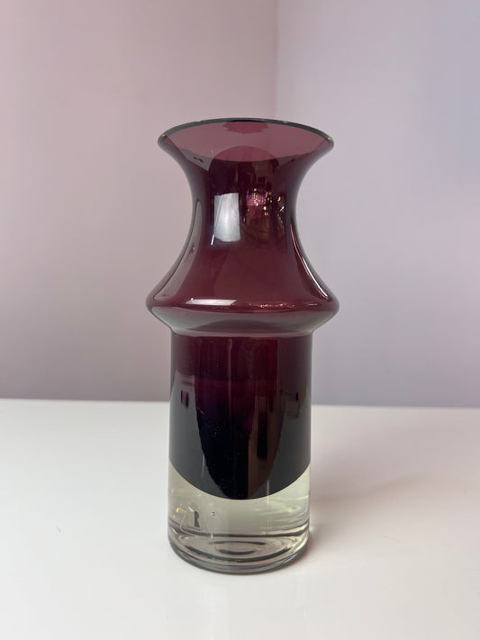 Vase lila Glas von Nanny Still für Riihimäen Lasi