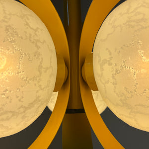 Hängelampe gelb weiß von Richard Essig