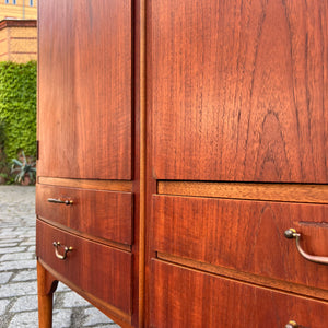 Schrank halbrund Teak aus Dänemark