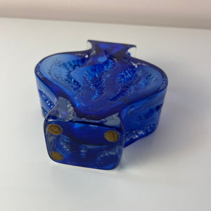 Vase blau mit Gravur von Ingrid Glas