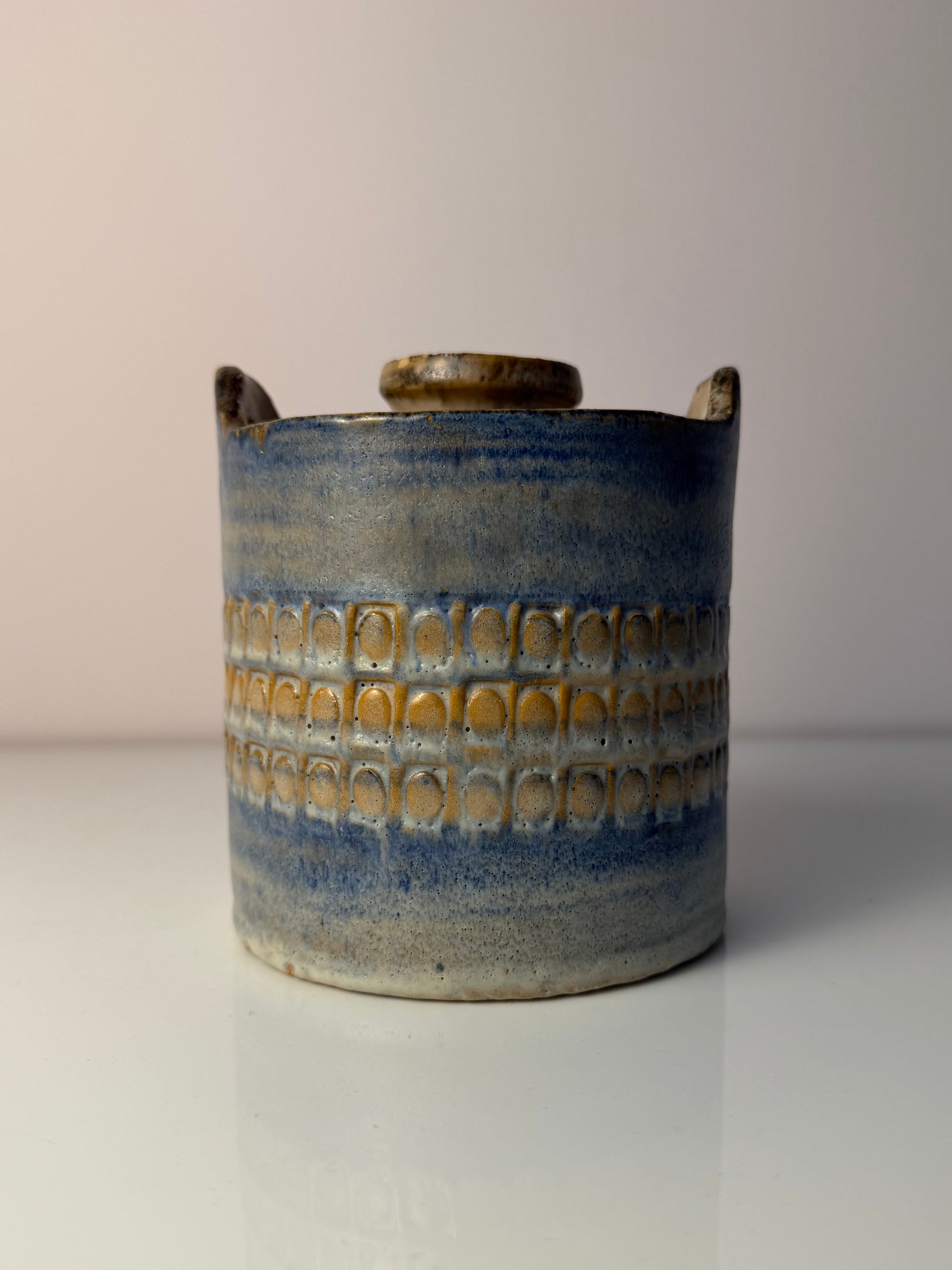 Vorratsdose blau Keramik mit eingeprägtem Muster aus Dänemark