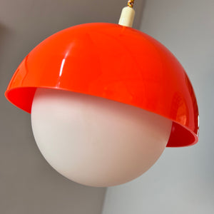 Hängelampe rot weiß Opalglas Kunststoff