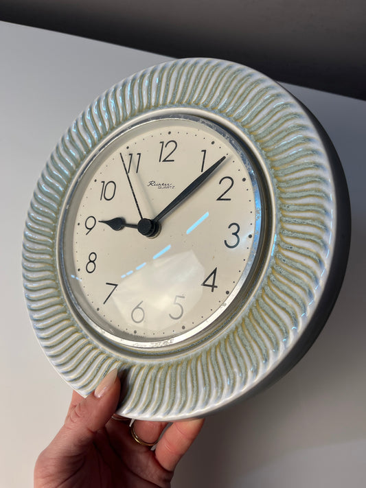 Wanduhr Keramik von Richter Quartz