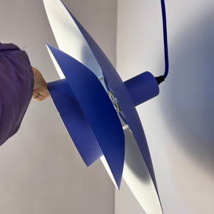 Lamellenlampe Donau blau von JEKA