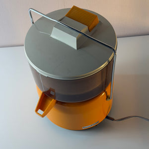 Entsafter Centrifugeuse Modell CF 1 AV von Moulinex