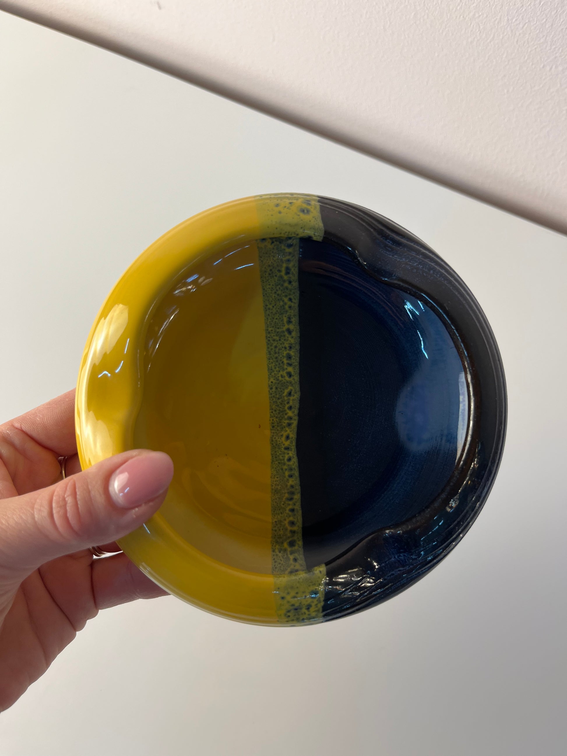 Aschenbecher gelb blau aus Dänemark