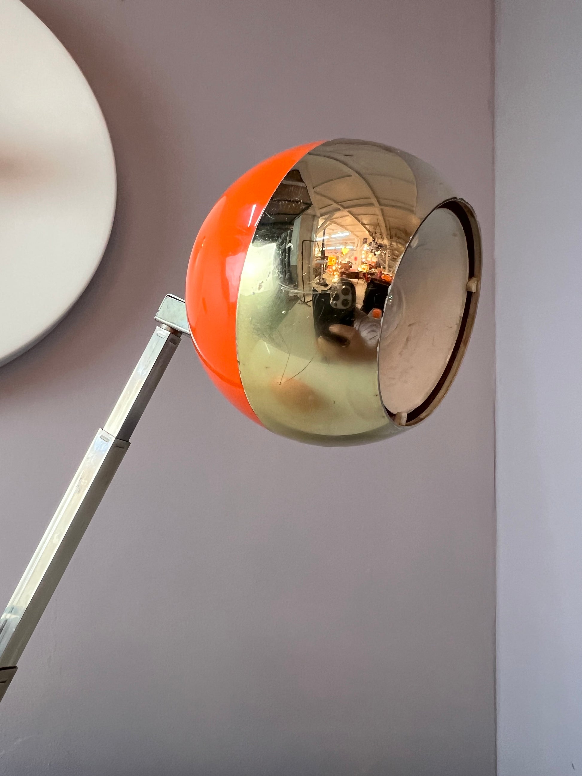 Schreibtischlampe orange mit Teleskoparm von Eichhoff Werke