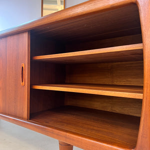 Sideboard Teak von H.P. Hansen