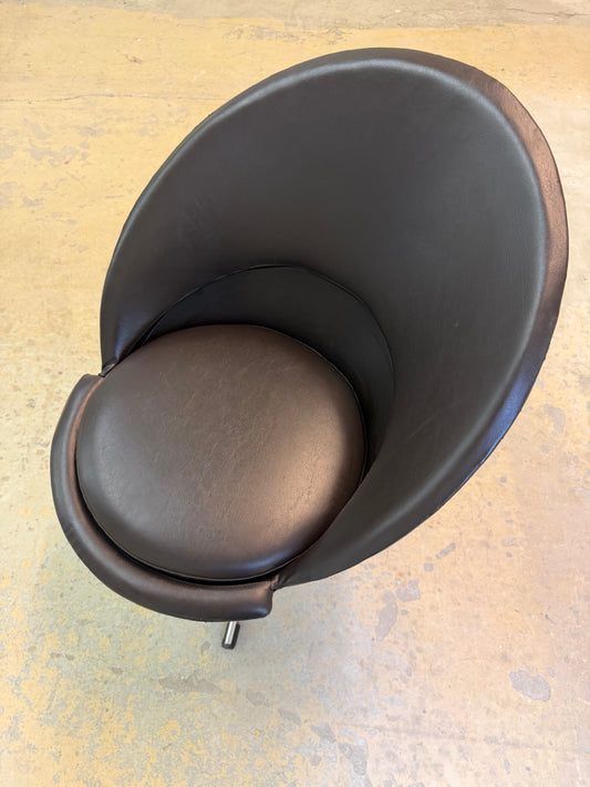 Cone Chair braunes Kunstleder von Verner Panton