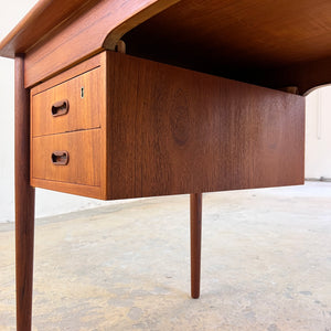 Schreibtisch Teak von „Kvalitet, Form & Funktion“ Dänemark