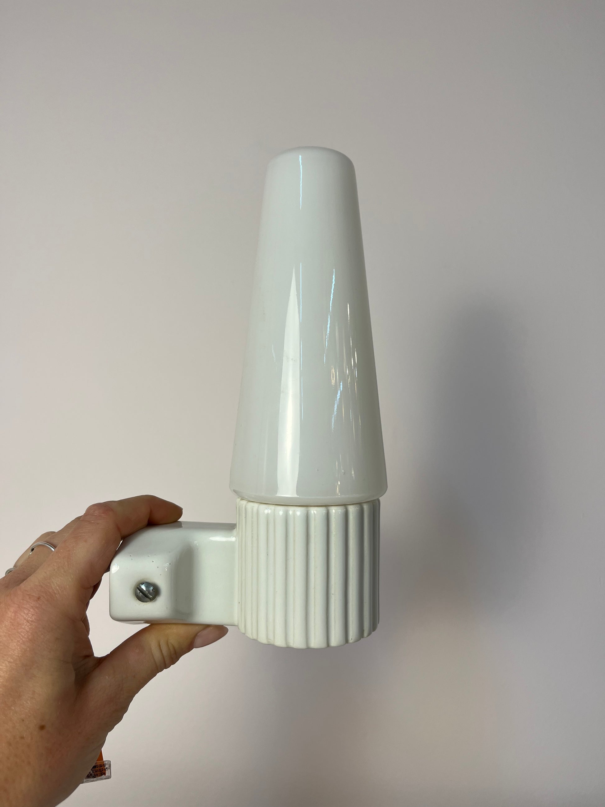 Wandlampe Modell 6020 weiß von Sigvard Bernadotte für Ifö