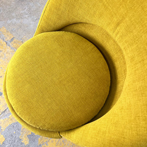 „Cone Chair“ gelb von Verner Panton neu bezogen