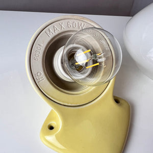 Wandlampe Modell 6030 gelb von Sigvard Bernadotte für Ifö