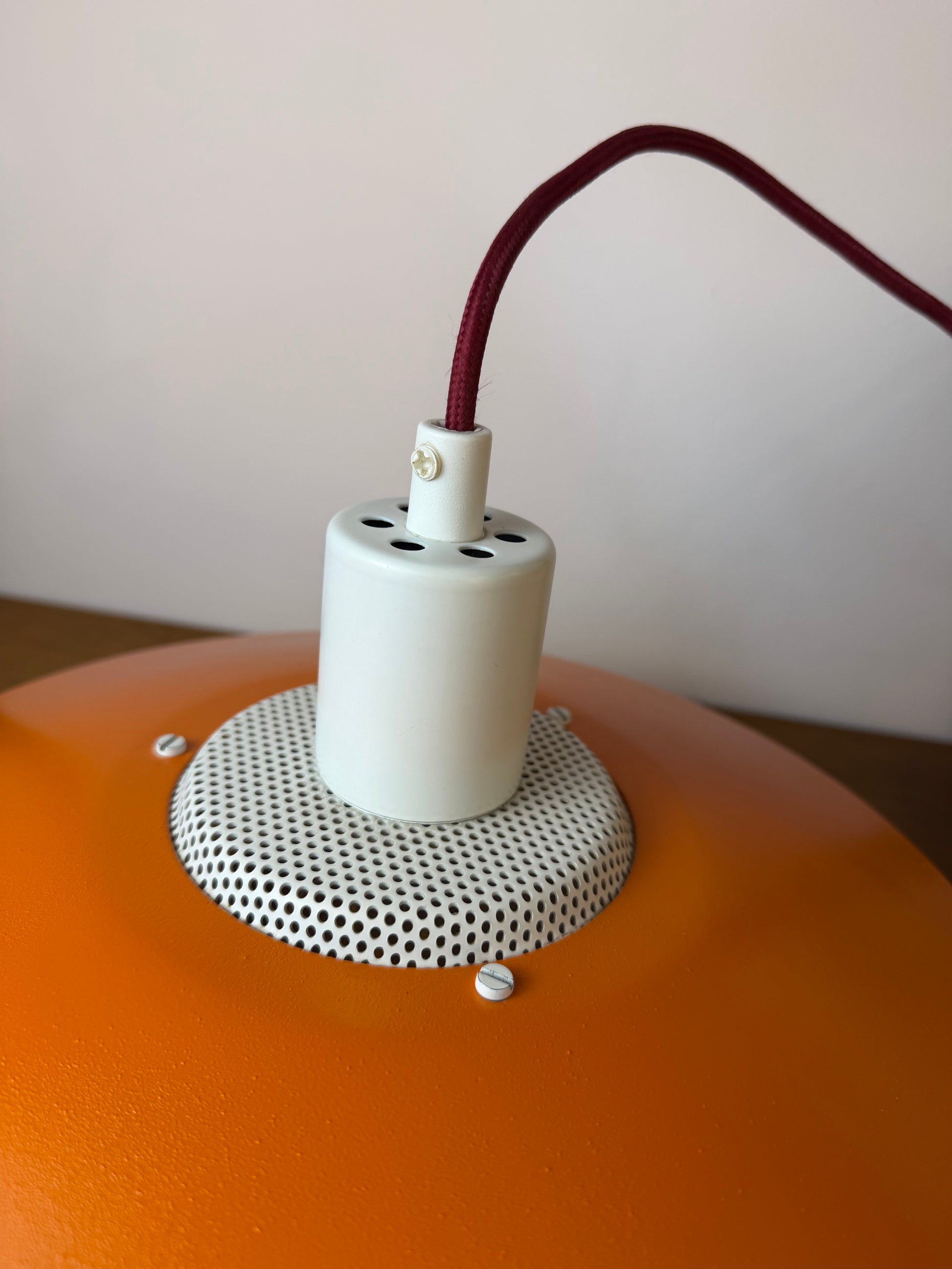 Lamellenlampe neu lackiert orange lila aus Dänemark