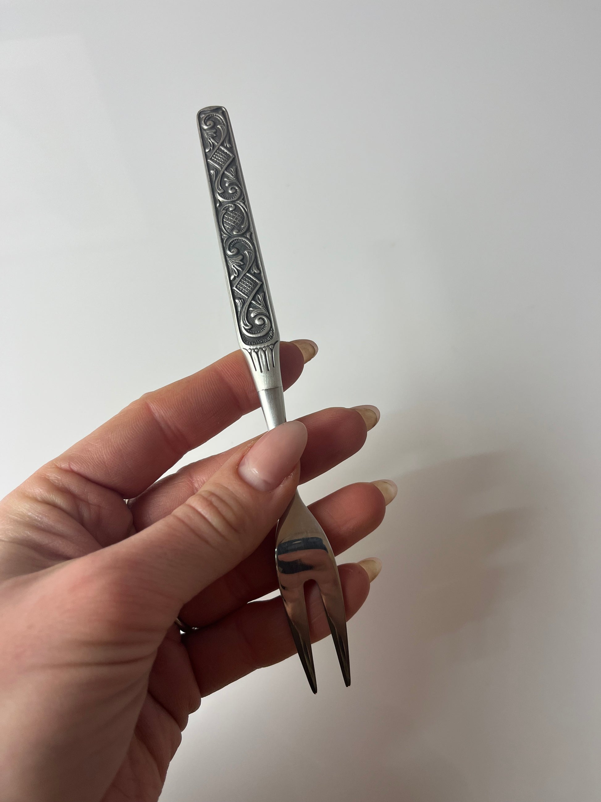 Serviergabel Zinn von Bauta Tinn Norwegen