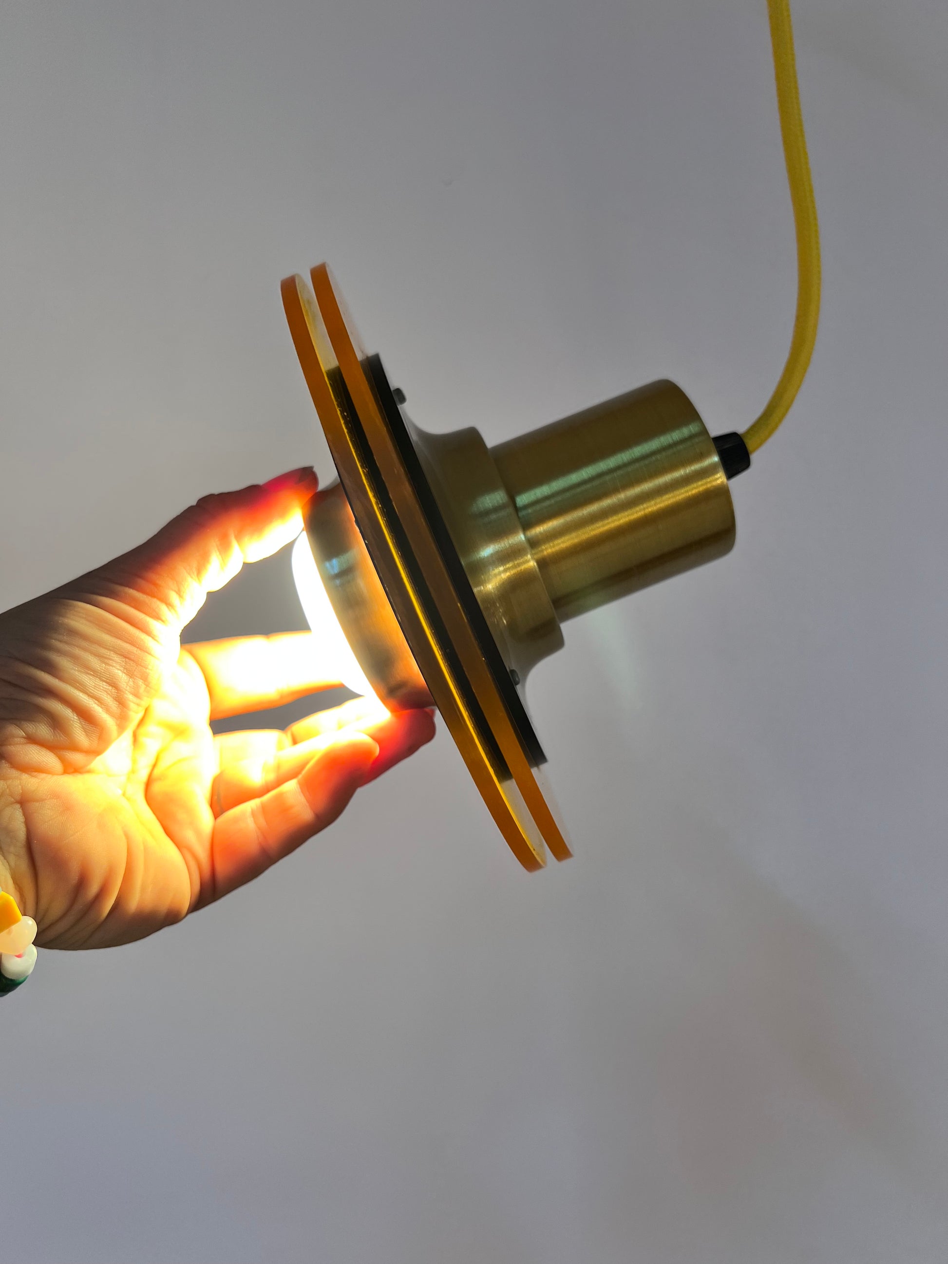 Lamellenlampe Messing Kunststoff Dänemark
