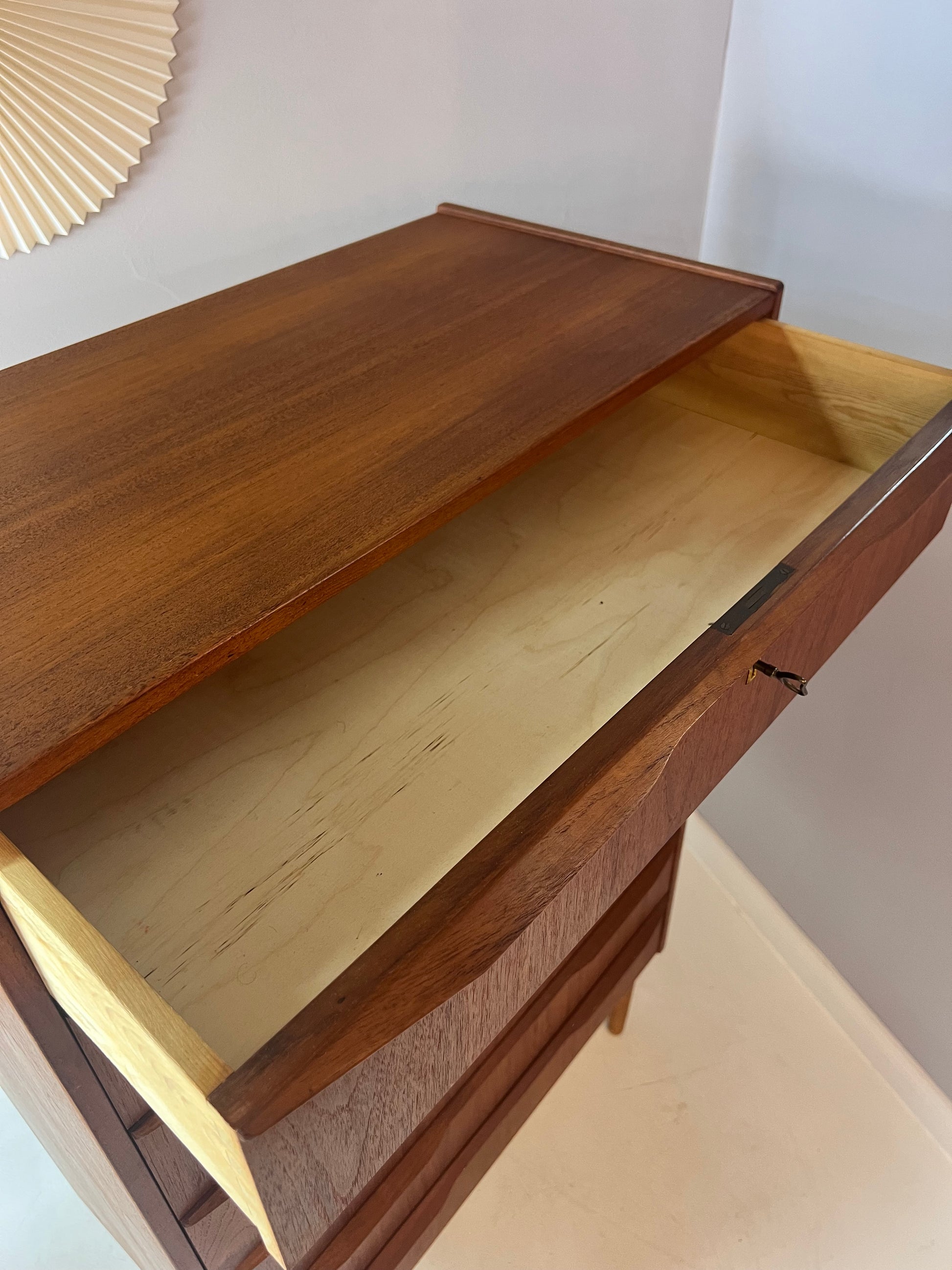 Kommode "Tallboy" aus Dänemark