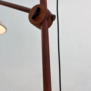 Stehlampe mit verstellbarem Arm & Gegengewicht aus Dänemark
