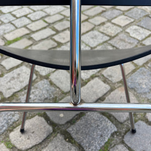 Sessel LCM schwarz Plywood von Ray & Charles Eames