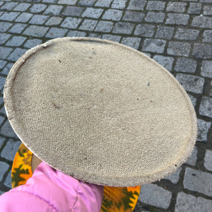 Hocker Flowerpower gelb grün 70er Tulpenfuß