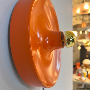 Wandlampe Diskus orange 25 cm von Charlotte Perriand für Honsel