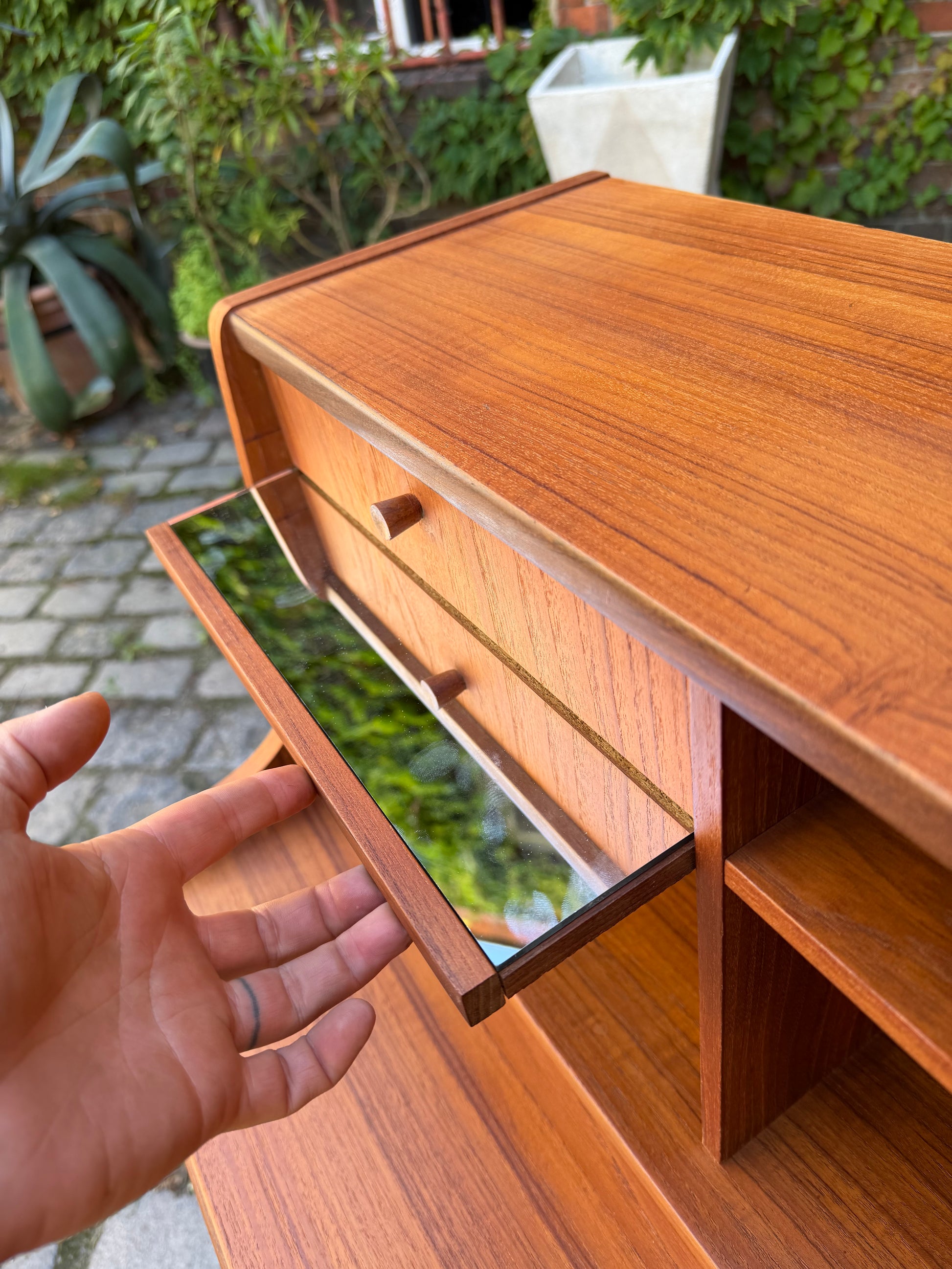 Sekretär Teak mit Spiegel & Schloss aus Dänemark
