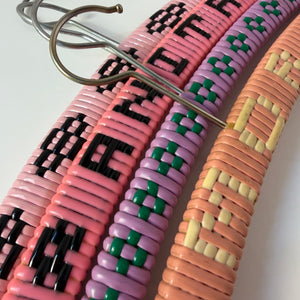 Set: 4x Kleiderbügel lila pink