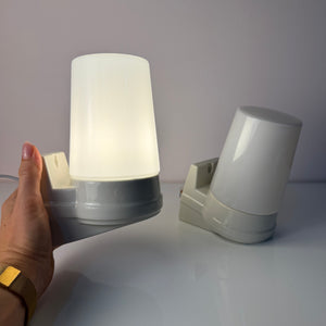 Set: 2x Wandlampe Modell 6070 weiß Sigvard Bernadotte für Ifö