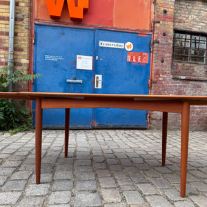 Ausziehbarer Esstisch Teak aus Dänemark