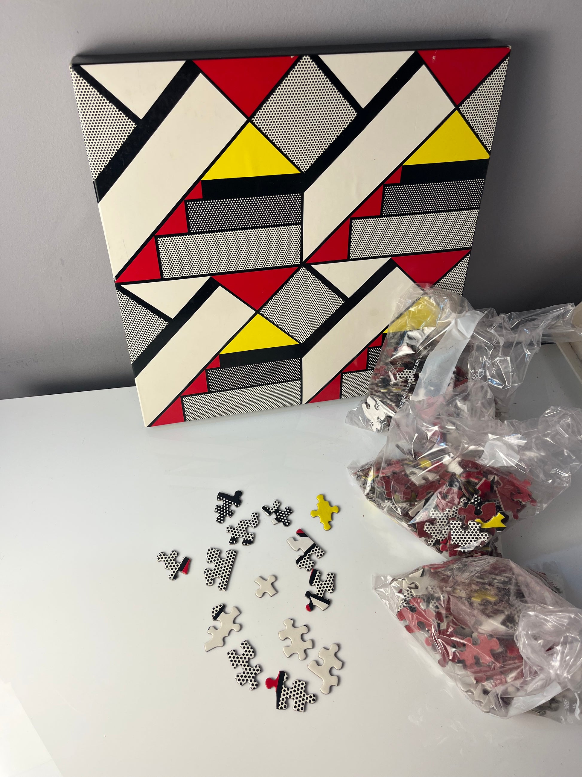Puzzle "Modular Painting With Four Panels No. 5" von Roy Lichtenstein für Springbok Editions