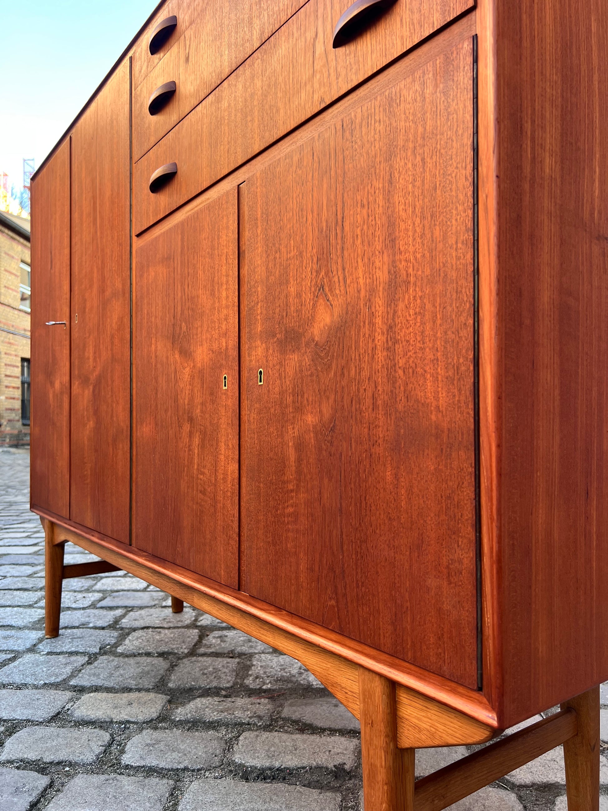 Highboard Teak aus Dänemark
