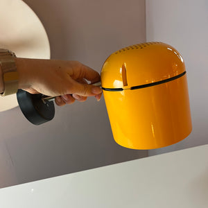 Wand- oder Deckenstrahler gelb von STAFF