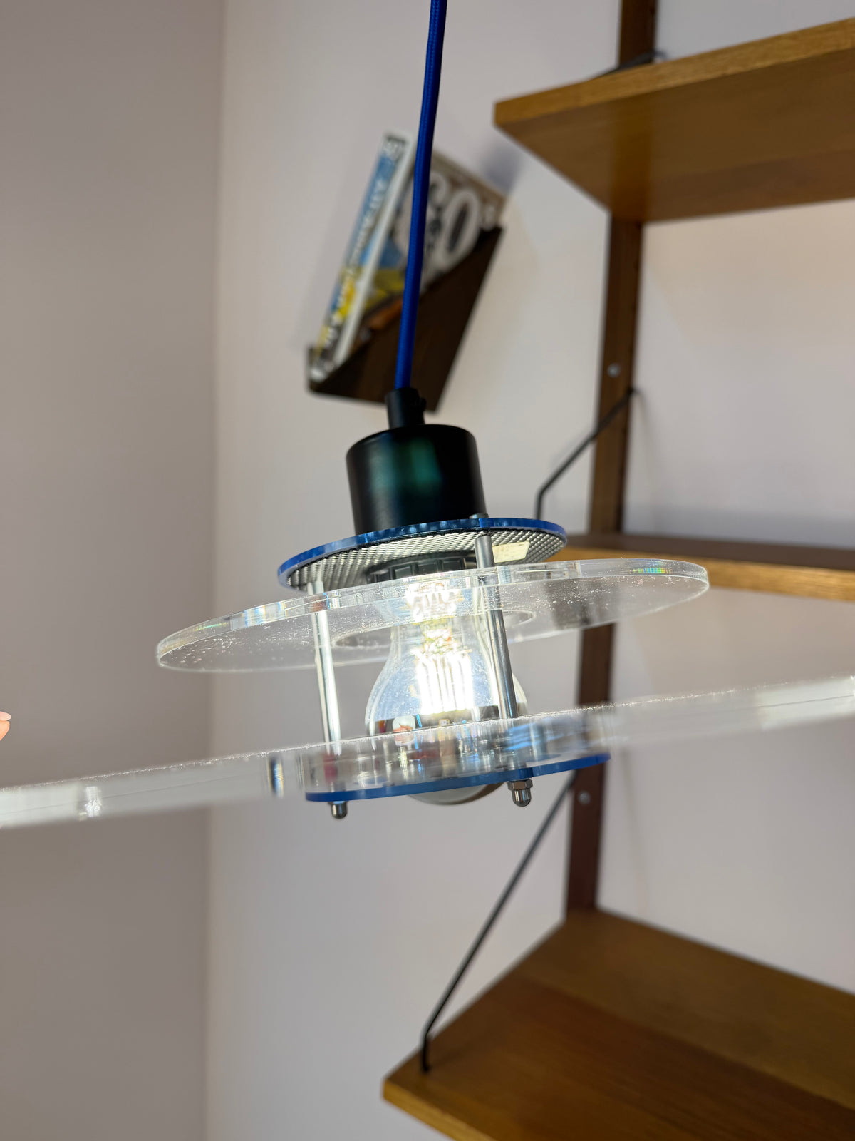 Lamellenlampe Modell Space Acrylglas von Design Light