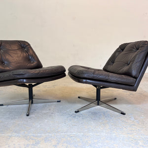 Drehbarer Sessel dunkelbraun Echtleder aus Dänemark