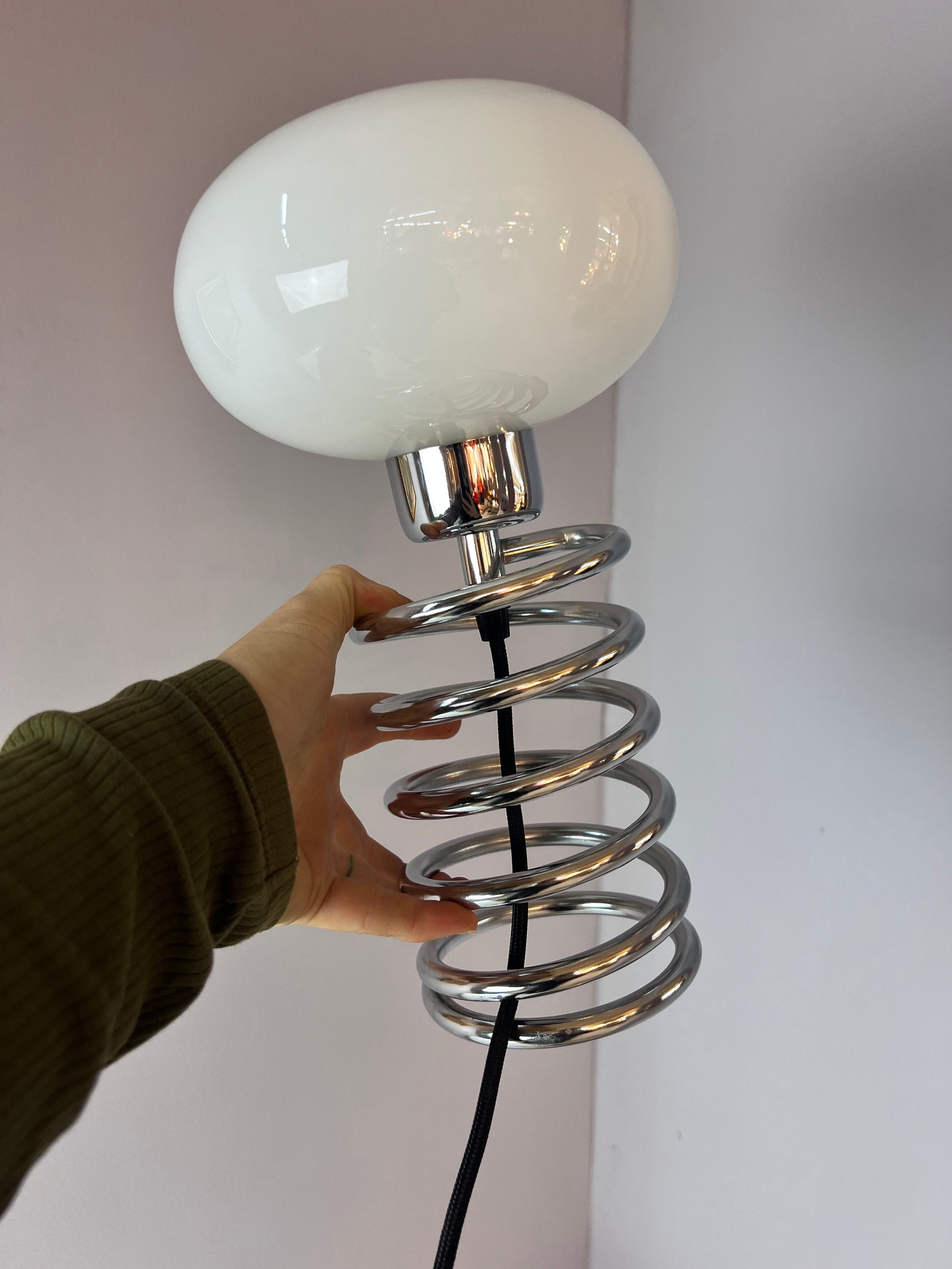 Spiral-Tischlampe Glas & Chrom Ingo Maurer für HONSEL