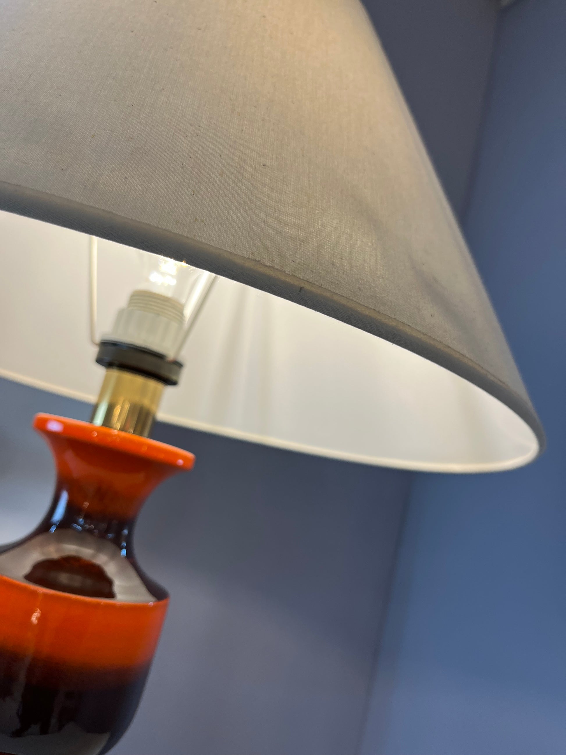 Tischlampe orange braun Keramik aus Westdeutschland