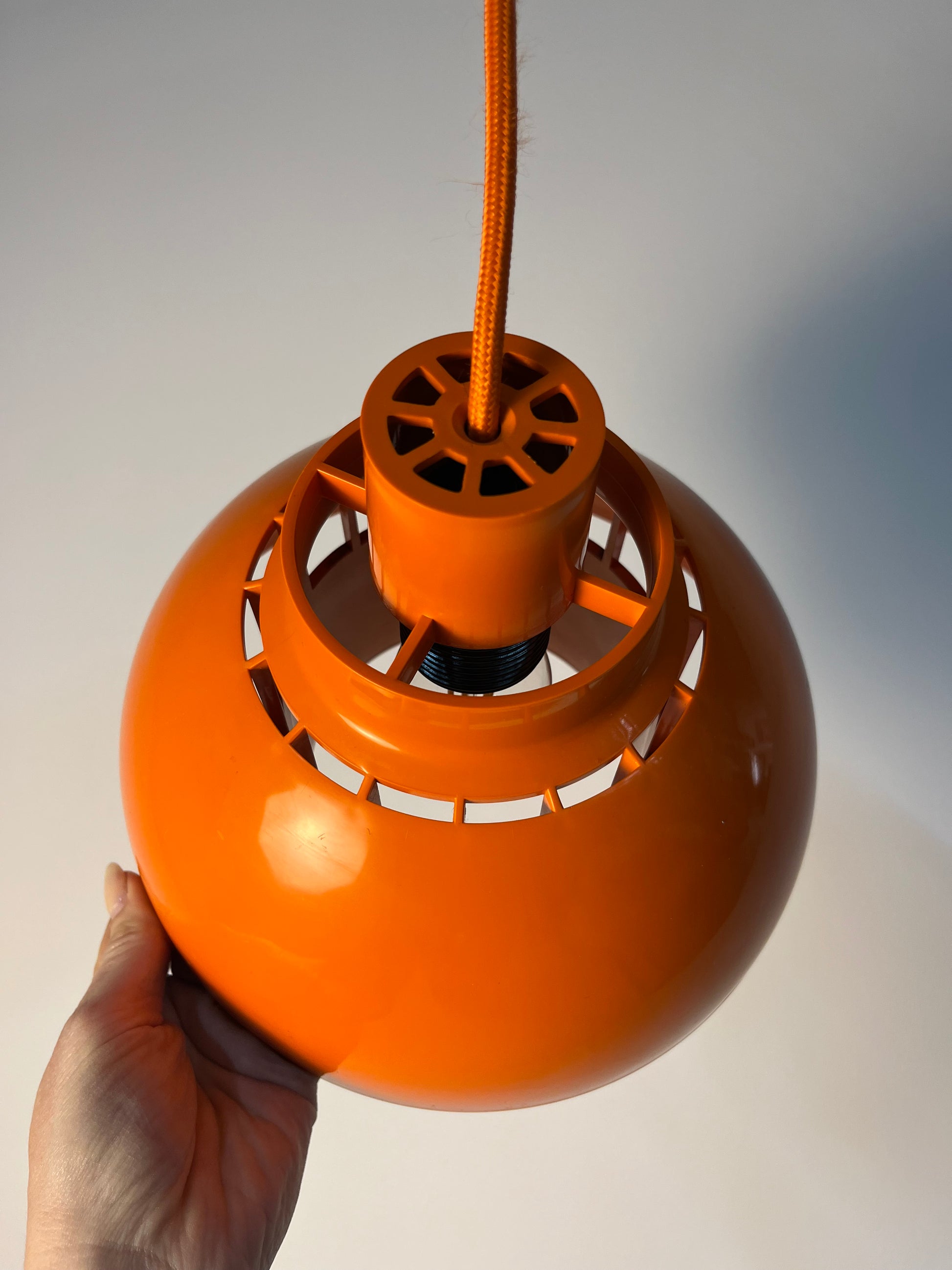 Hängelampen Minisol orange von K. Kewo für Nordisk Solar
