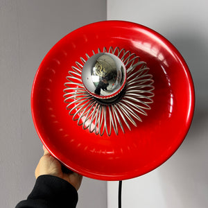 Decken-oder Wandlampe rot mit Sprirale von Elektromfem ISZ