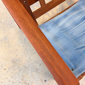Sessel blau Samt und Teak Hochlehner