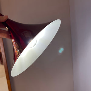 Trompetenlampe rot von Rada Darø