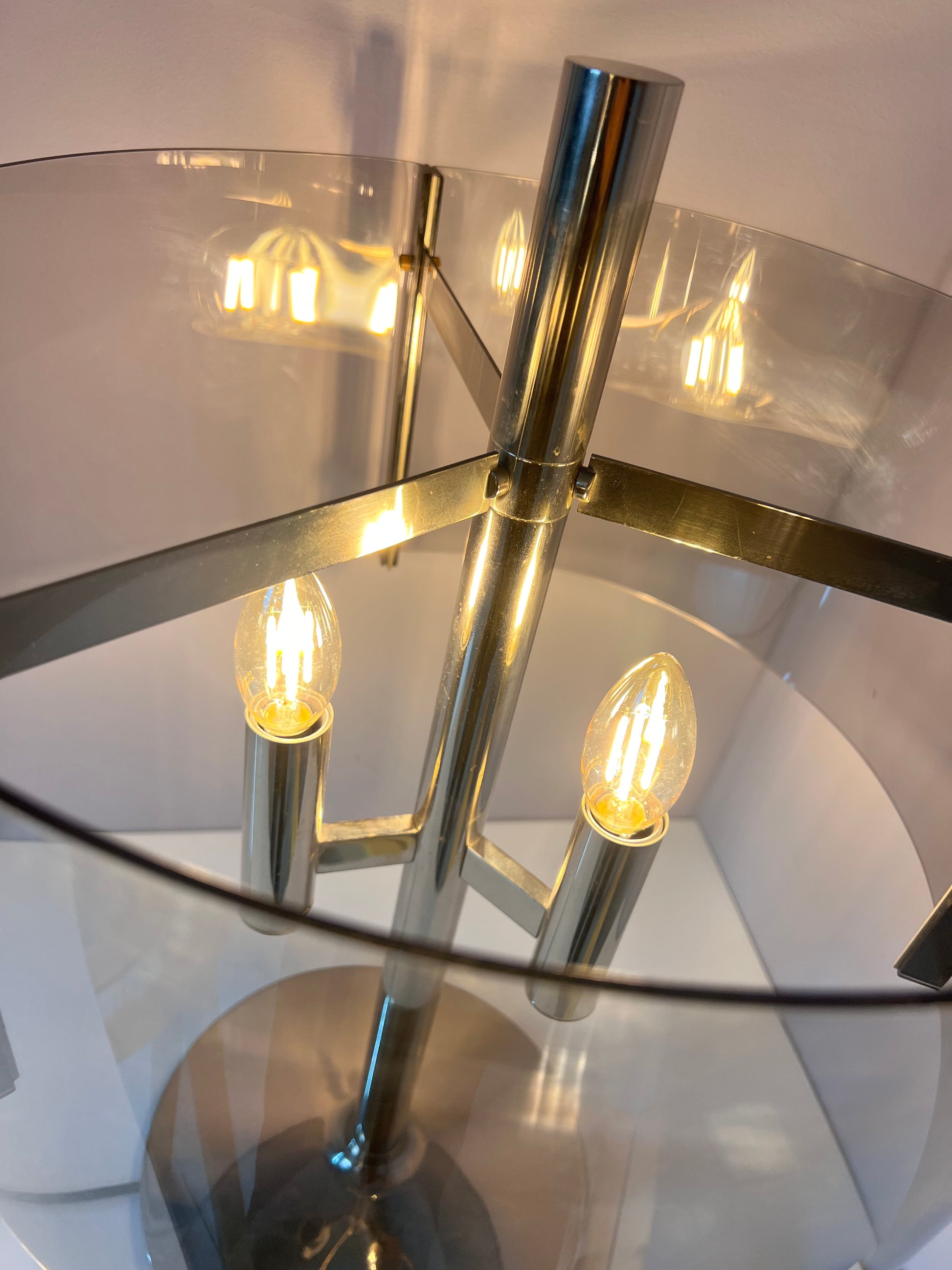 Tischlampe Chrom & Rauchacryl