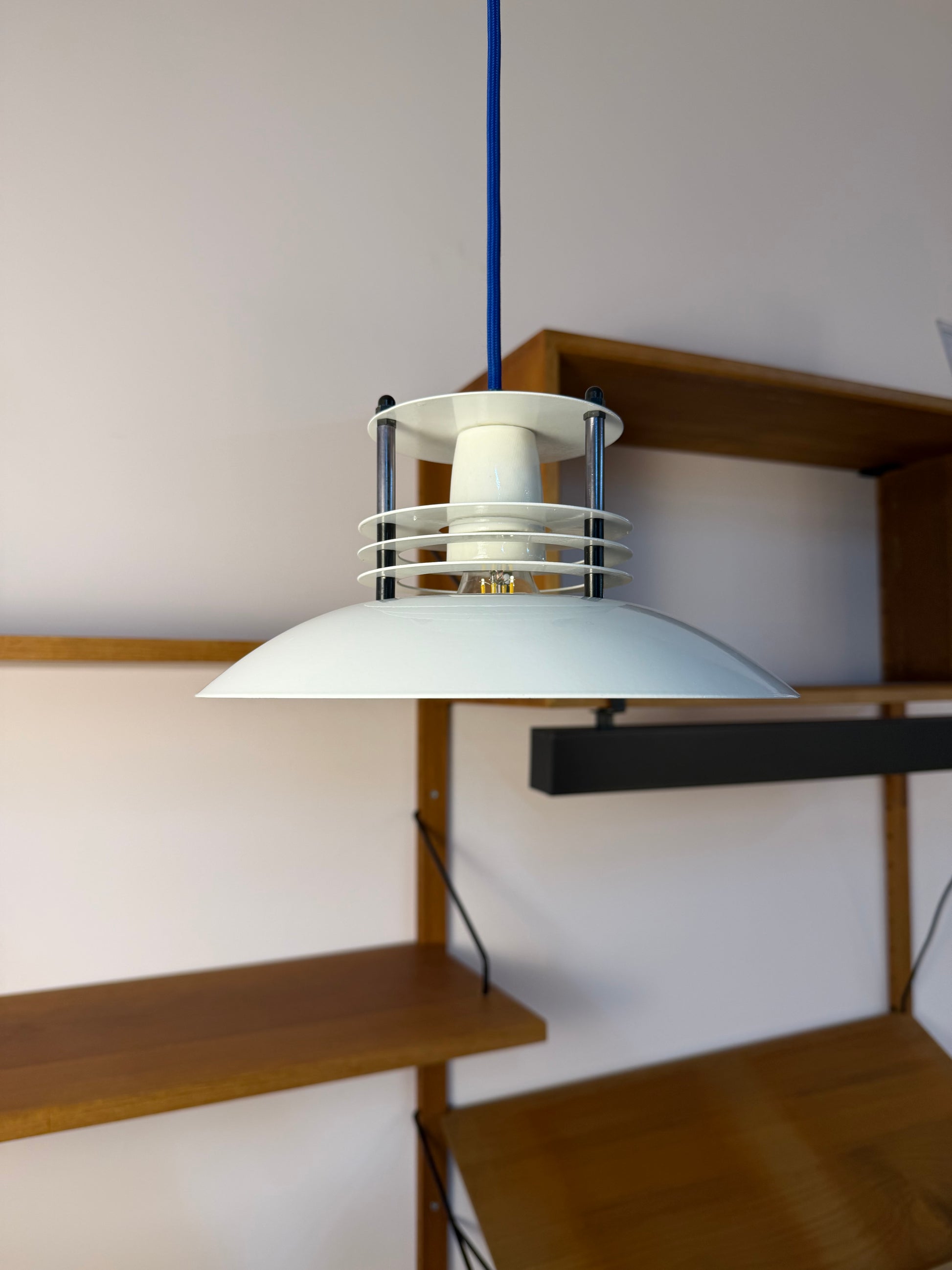 Lamellenlampe weiß aus Dänemark