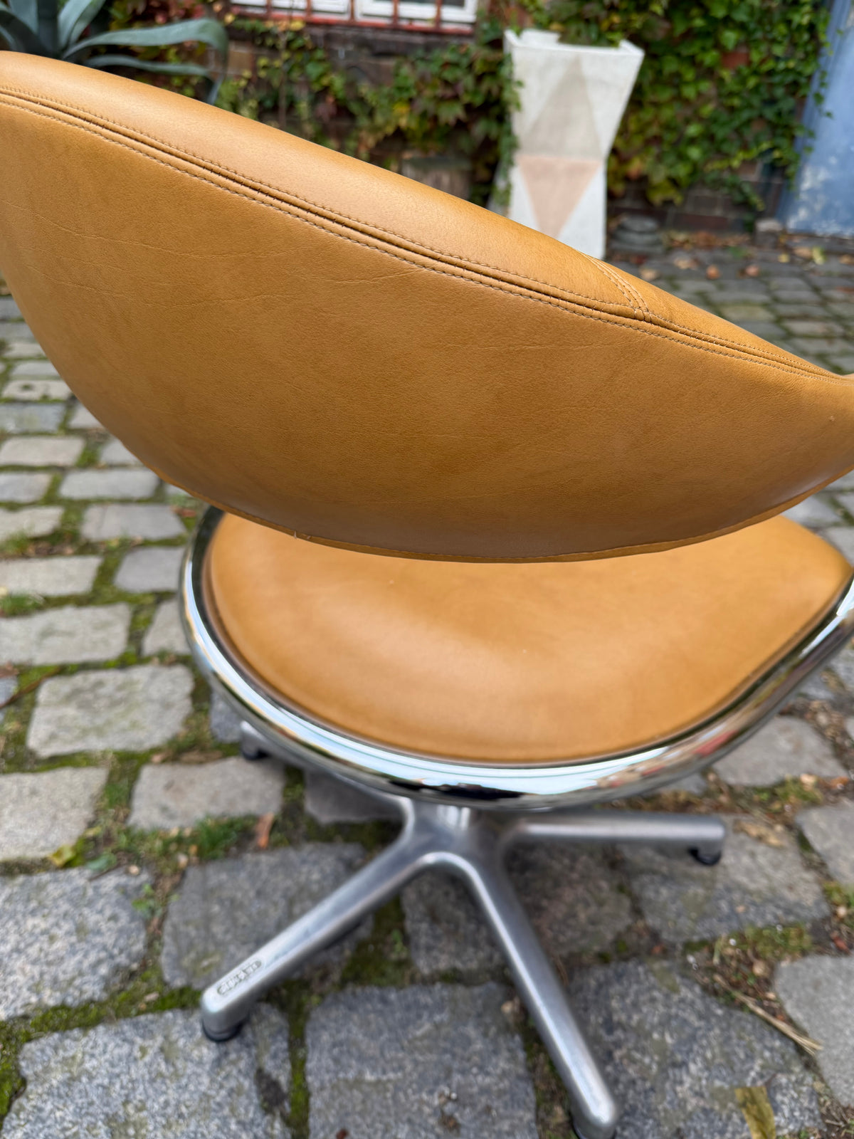 Drehstuhl Chrom Leder von Olymp