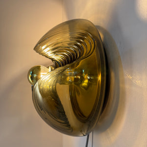 Große Wandlampe Futura Rauchglas Messing von Koch & Lowy für Peill & Putzler