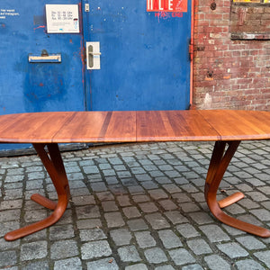 Ovaler ausziehbarer Esstisch Teak von Snedkergaarden