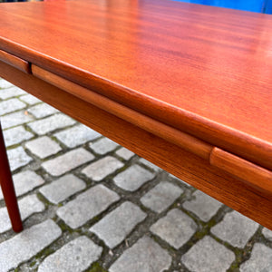 Esstisch Teak ausziehbar aus Dänemark